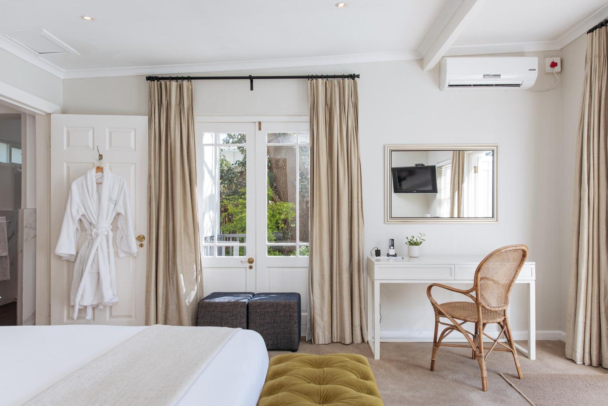 River Manor Boutique Hotel By The Living Journey Collection Stellenbosch Bagian luar foto